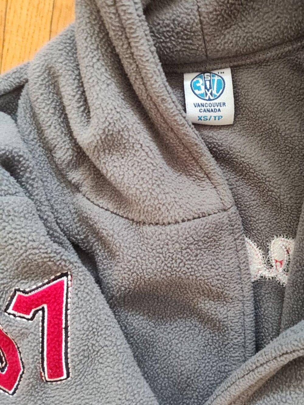 Kids Fleece Robe - Picture 2 of 4